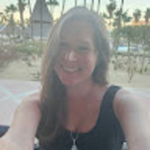 Meet your Posher, Angeline